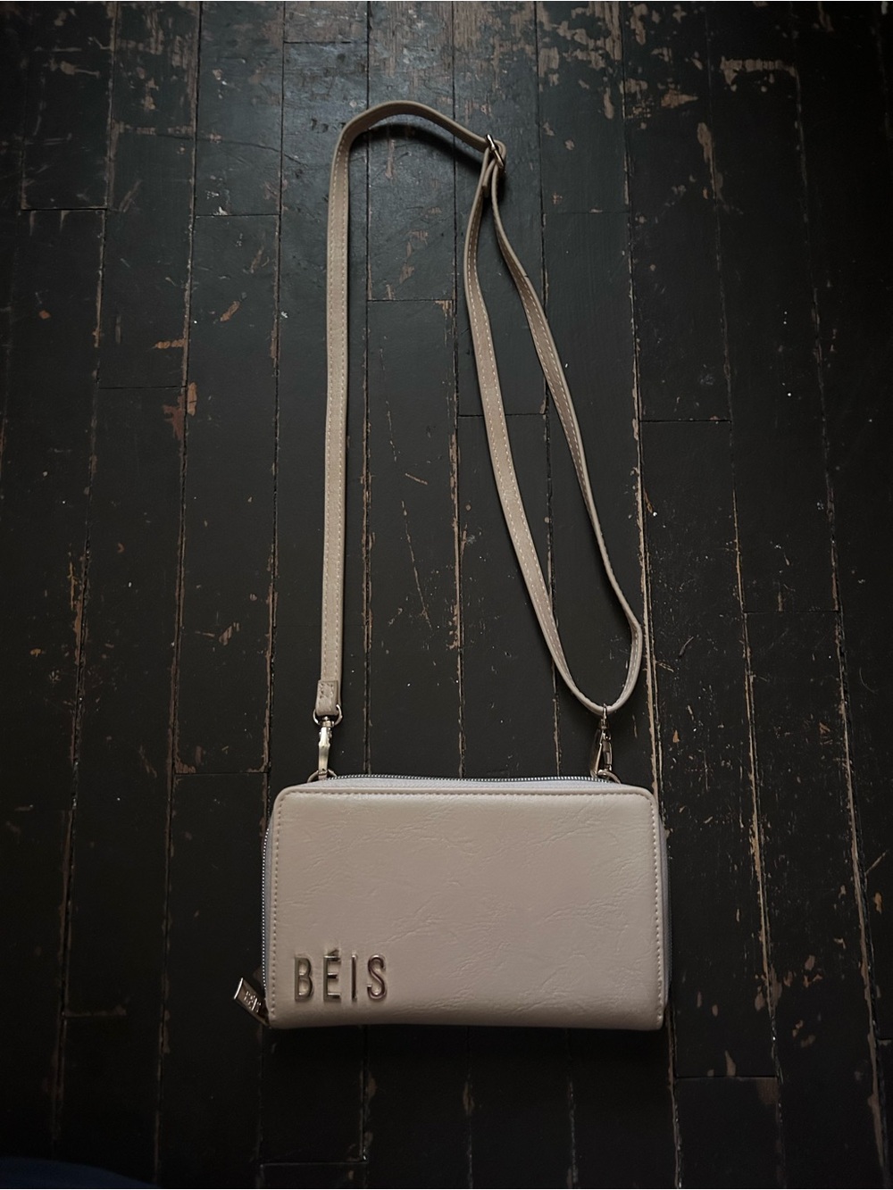 BEIS Crossbody Travel Wallet with Detachable Strap and Wristlet Strap